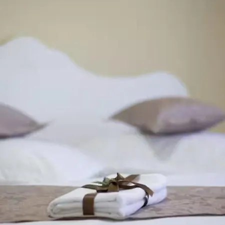 Zara With Heated Hydromassage-pool