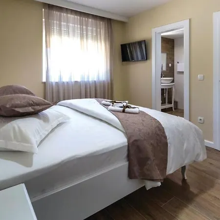 Zara With Heated Hydromassage-pool Вилла