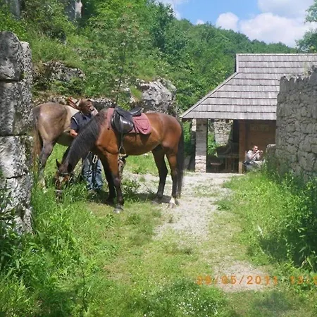 Zara With Heated Hydromassage-pool Вилла