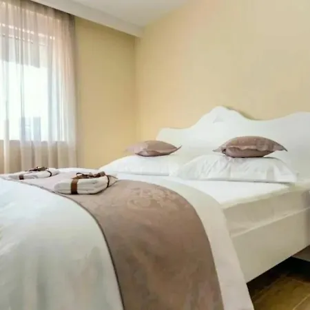 Zara With Heated Hydromassage-pool Вилла Vrgorac