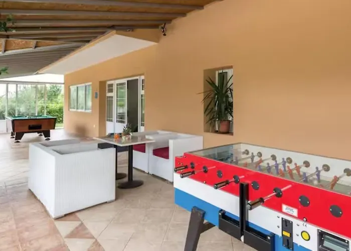 Villa Zara With Heated Hydromassage-pool