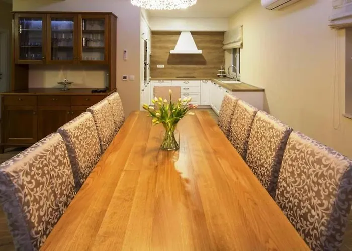 Villa Zara With Heated Hydromassage-pool *